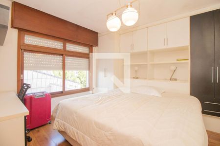 Casa à venda com 350m², 3 quartos e 4 vagasSuíte 1