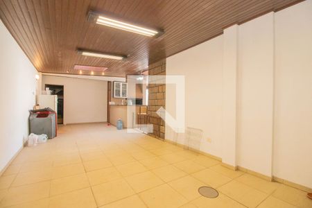 Casa à venda com 350m², 3 quartos e 4 vagasGaragem