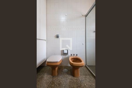 Apartamento à venda com 230m², 5 quartos e 3 vagasBanheiro