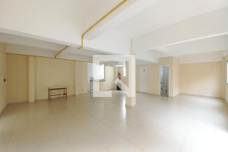 Apartamento à venda com 54m², 2 quartos e 1 vaga Apartamento à venda com 54m², 2 quartos e 1 vagaÁrea comum - Salão de festas
