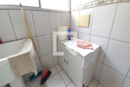 Apartamento à venda com 54m², 2 quartos e 1 vaga Apartamento à venda com 54m², 2 quartos e 1 vagaÁrea de Serviço