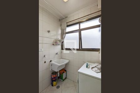 Apartamento para alugar com 72m², 2 quartos e 1 vaga Apartamento para alugar com 72m², 2 quartos e 1 vagaÁrea de serviço