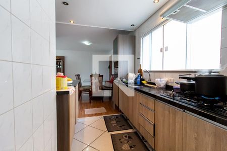 Apartamento para alugar com 70m², 2 quartos e 1 vaga Apartamento para alugar com 70m², 2 quartos e 1 vagaCozinha - Armários