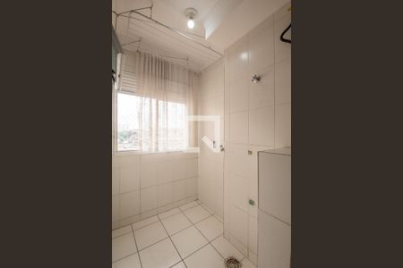 Apartamento à venda com 54m², 2 quartos e 1 vaga Apartamento à venda com 54m², 2 quartos e 1 vagaCozinha e Área de Serviço