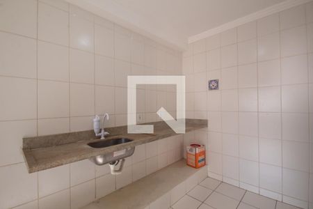 Apartamento à venda com 54m², 2 quartos e 1 vaga Apartamento à venda com 54m², 2 quartos e 1 vagaCozinha e Área de Serviço