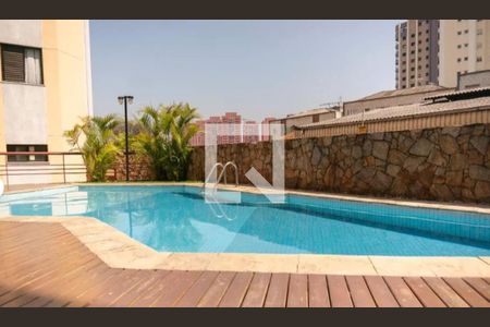 Apartamento à venda com 80m², 3 quartos e 2 vagas Apartamento à venda com 80m², 3 quartos e 2 vagasÁrea Comum - Piscina
