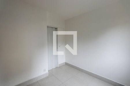 Apartamento à venda com 80m², 3 quartos e 2 vagas Apartamento à venda com 80m², 3 quartos e 2 vagasQuarto