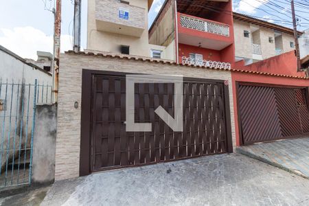 Casa à venda com 170m², 3 quartos e 4 vagasFachada