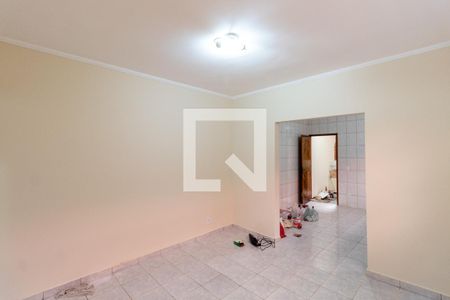 Casa à venda com 170m², 3 quartos e 4 vagasCopa