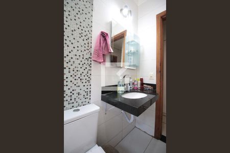 Casa à venda com 90m², 3 quartos e 1 vagaBanheiro Social