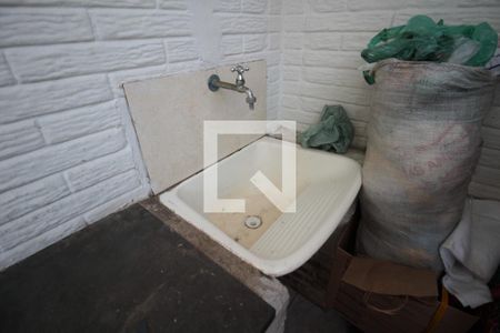 Casa à venda com 90m², 3 quartos e 1 vagaArea de Serviço 1