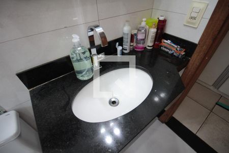 Casa à venda com 90m², 3 quartos e 1 vagaBanheiro Social