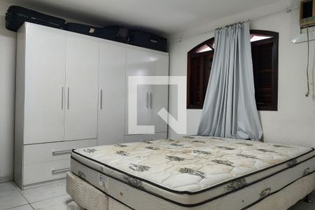 Casa à venda com 548m², 8 quartos e 2 vagasQuarto Suíte 2