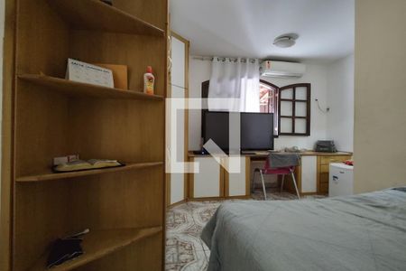 Casa à venda com 548m², 8 quartos e 2 vagasQuarto Suíte 3