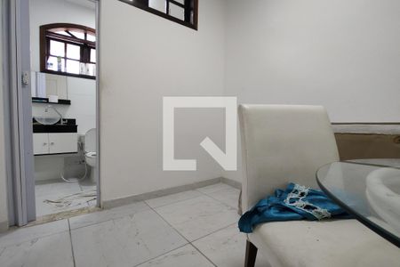 Casa à venda com 548m², 8 quartos e 2 vagasCloset do quarto 2