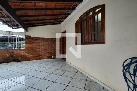 Casa à venda com 548m², 8 quartos e 2 vagasVaranda do segundo pavimento 