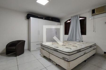 Casa à venda com 548m², 8 quartos e 2 vagasQuarto Suíte 2