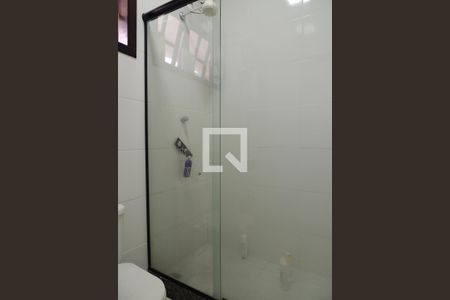 Casa à venda com 548m², 8 quartos e 2 vagasBanheiro da Suíte 2