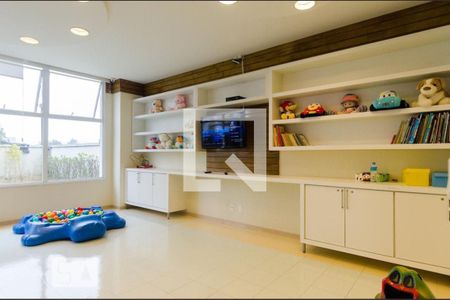 Apartamento à venda com 155m², 4 quartos e 3 vagasÁrea comum - Brinquedoteca