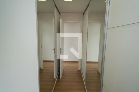 Apartamento à venda com 155m², 4 quartos e 3 vagasCloset - Suíte 2