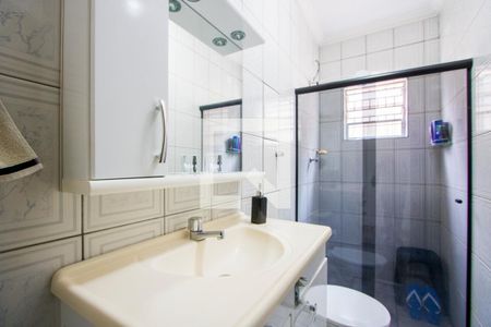 Casa à venda com 199m², 5 quartos e 3 vagasCasa 1 - Banheiro social 2