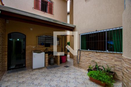 Casa à venda com 199m², 5 quartos e 3 vagasÁrea de serviço/Quintal