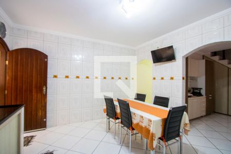 Casa à venda com 199m², 5 quartos e 3 vagasCasa 1 - Cozinha
