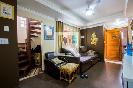 Casa à venda com 199m², 5 quartos e 3 vagasCasa 2 - Sala