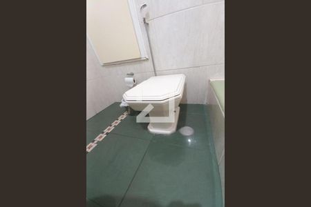 Apartamento à venda com 143m², 3 quartos e 1 vagaDetalhe do banheiro