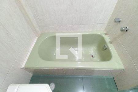 Apartamento à venda com 143m², 3 quartos e 1 vagaDetalhe do banheiro