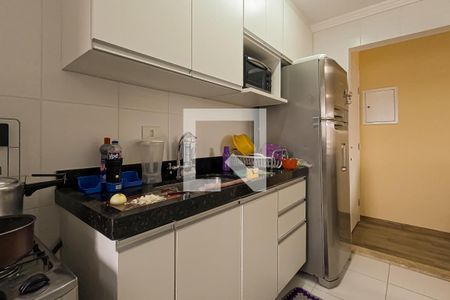Apartamento à venda com 48m², 2 quartos e 1 vaga Apartamento à venda com 48m², 2 quartos e 1 vagaCozinha e Área de Serviço