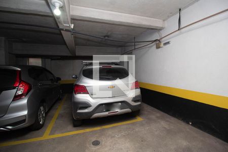 Apartamento à venda com 75m², 3 quartos e 1 vaga Apartamento à venda com 75m², 3 quartos e 1 vagaGaragem
