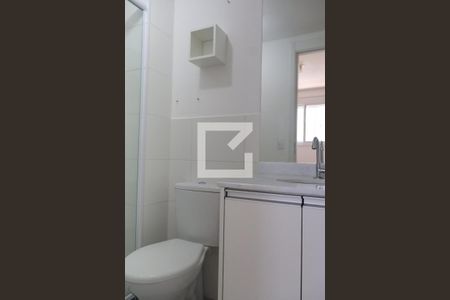 Banheiro da Suíte de apartamento para alugar com 1 quarto, 26m² em Vila Guarani (z Sul), São Paulo