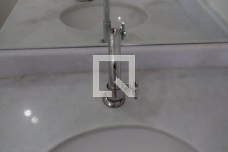 Banheiro da Suíte de apartamento para alugar com 1 quarto, 26m² em Vila Guarani (z Sul), São Paulo
