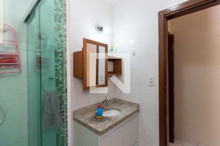 Casa à venda com 84m², 3 quartos e 2 vagasBanheiro