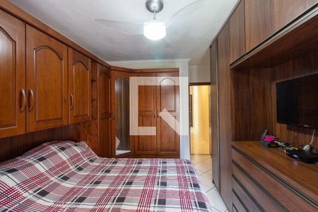 Casa à venda com 84m², 3 quartos e 2 vagasQuarto Suíte