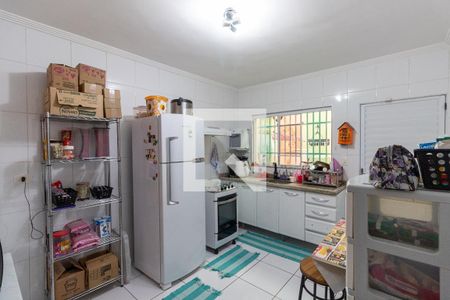Casa à venda com 84m², 3 quartos e 2 vagasCozinha