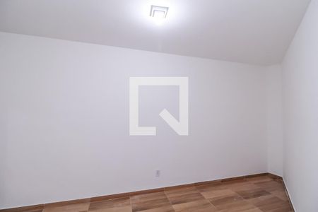 Quarto 2 de apartamento para alugar com 2 quartos, 38m² em Vila Bela, São Paulo