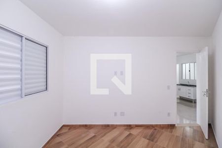 Quarto 2 de apartamento para alugar com 2 quartos, 38m² em Vila Bela, São Paulo