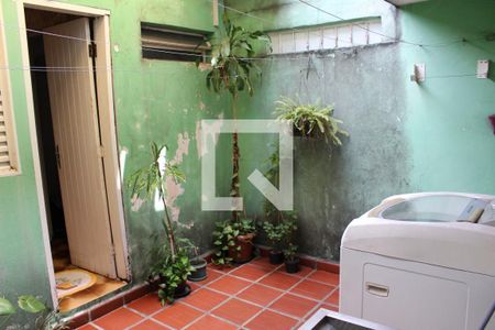 Casa à venda com 104m², 2 quartos e 1 vagaÁrea de Serviço