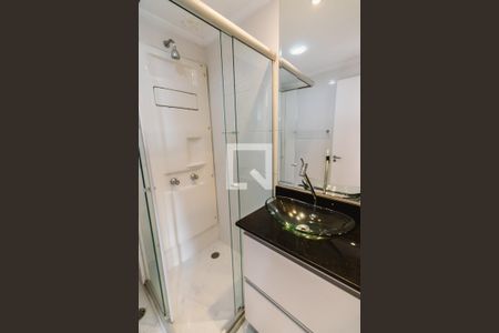 Apartamento para alugar com 66m², 2 quartos e 1 vagaBanheiro 2