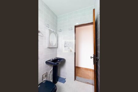 Casa à venda com 135m², 3 quartos e 2 vagas Casa à venda com 135m², 3 quartos e 2 vagasBanheiro Suíte 2