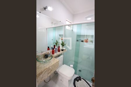 Casa à venda com 250m², 3 quartos e 2 vagasBanheiro da Suíte 1