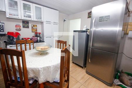 Casa à venda com 110m², 3 quartos e 2 vagasCozinha