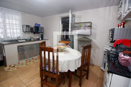 Casa à venda com 110m², 3 quartos e 2 vagasCozinha