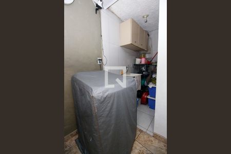 Casa à venda com 110m², 3 quartos e 2 vagasÁrea de Serviço