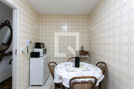 Apartamento à venda com 72m², 3 quartos e 1 vagaÁrea de Serviço