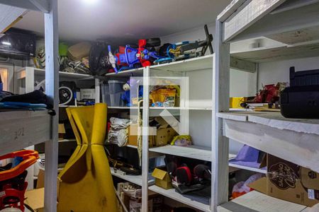 Apartamento à venda com 123m², 2 quartos e 1 vaga Apartamento à venda com 123m², 2 quartos e 1 vagaÁrea comum - Depósito