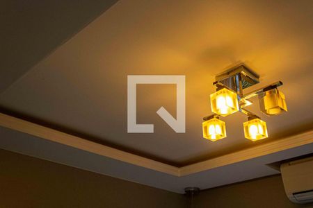 Apartamento à venda com 123m², 2 quartos e 1 vaga Apartamento à venda com 123m², 2 quartos e 1 vagaDetalhe teto quarto Casal