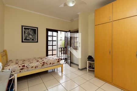 Casa à venda com 150m², 3 quartos e 2 vagasQuarto 2 - Suíte